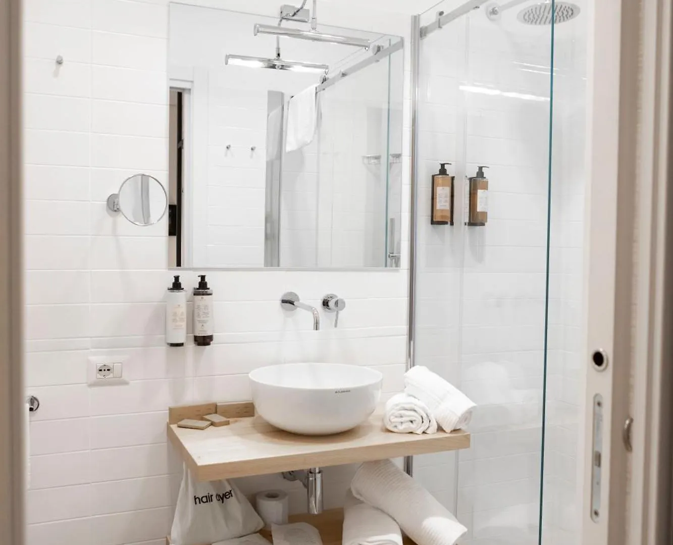 Domus Vitra Hotel Rome Guest house