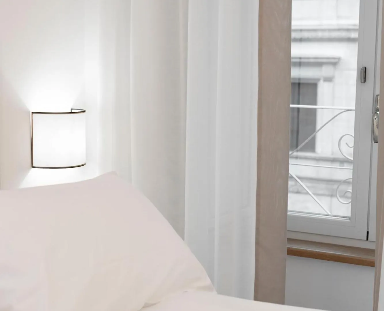 Hotel Domus Vitra Roma